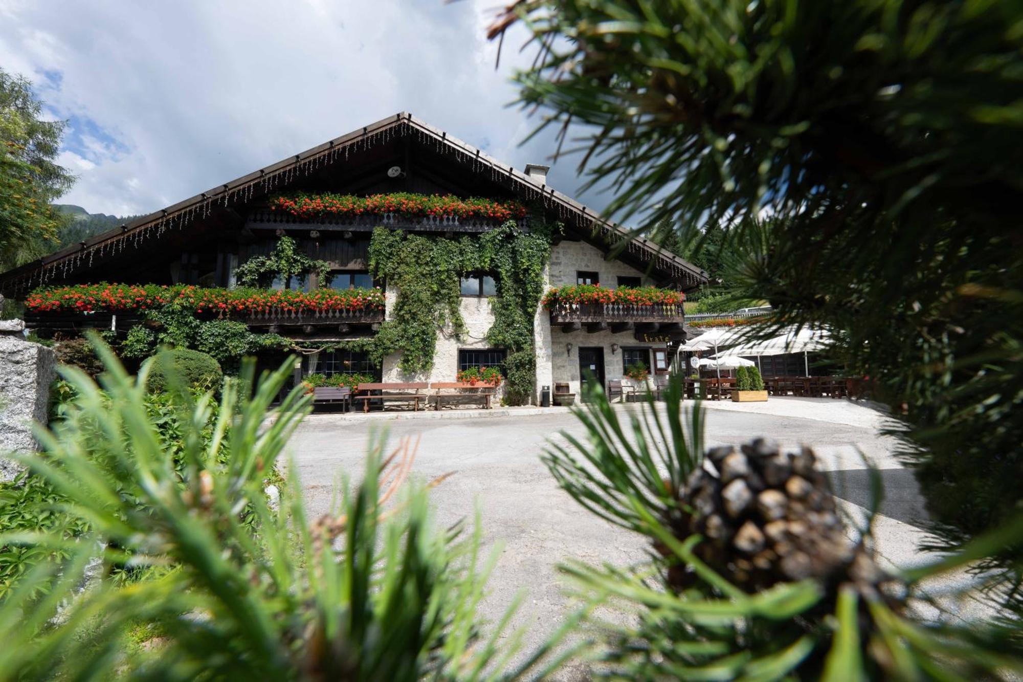 Albergo Ristorante Al Frate Da Streza Madonna Eksteriør bilde